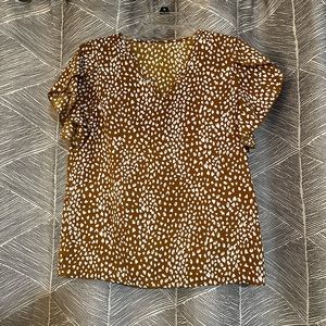 💙 Brown cheetah print blouse